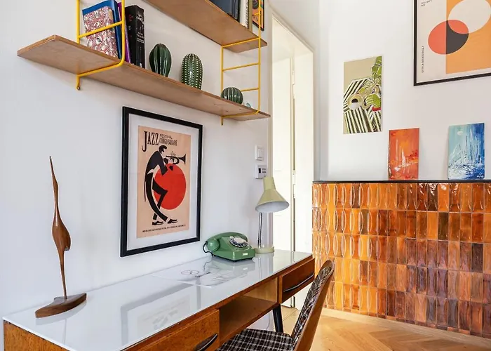 Artsy Loft Downtown 1 דירה *