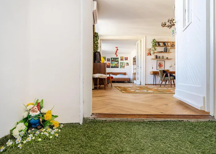 Artsy Loft Downtown 1 * בודפשט