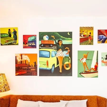 Artsy Loft Downtown 1