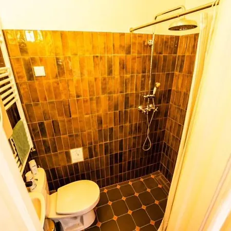 Artsy Loft Downtown 1 Apartamento *